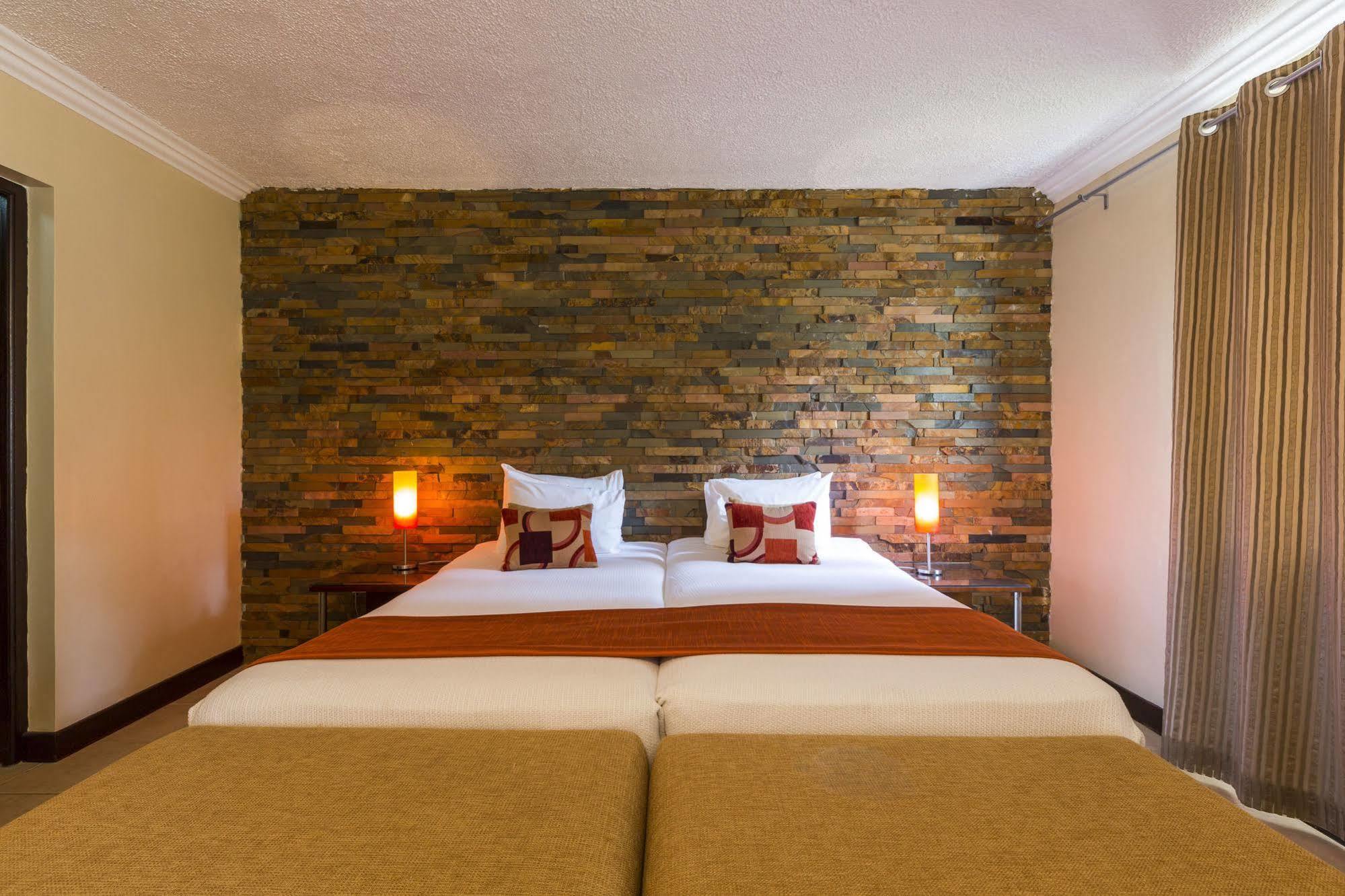 Omali Sao Tome Hotel ภายนอก รูปภาพ